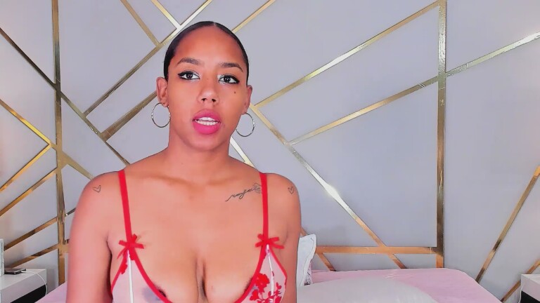 KiraHill's Streamate show and profile