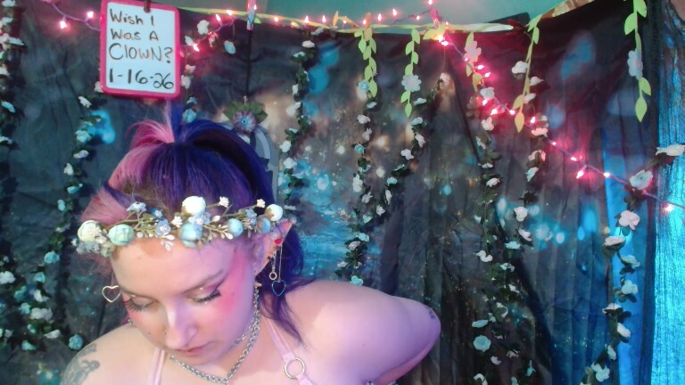 ItsMagicalMae's Streamate show and profile