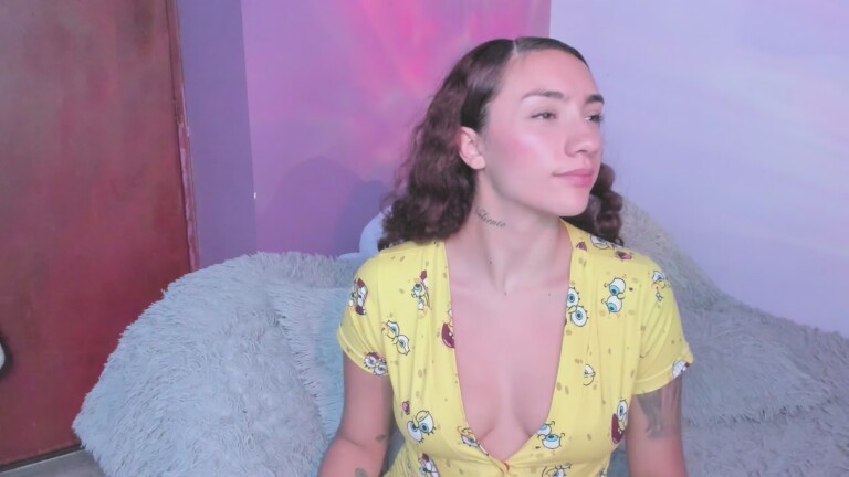 MegaanPricee's Streamate show and profile