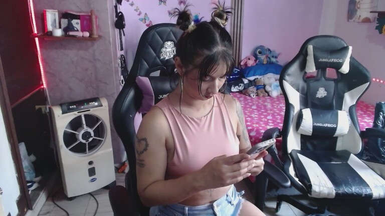 SophiaMontiel's Streamate show and profile