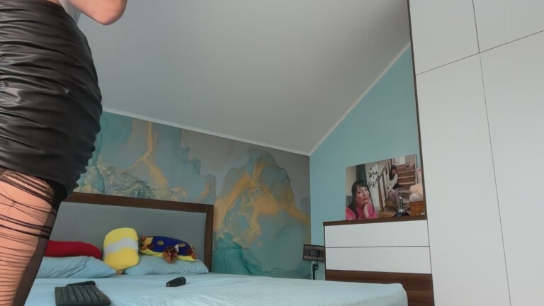 IraCherryNow's Streamate show and profile