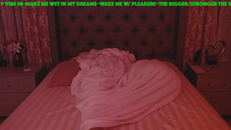 CreamyyLipss69's Streamate show and profile