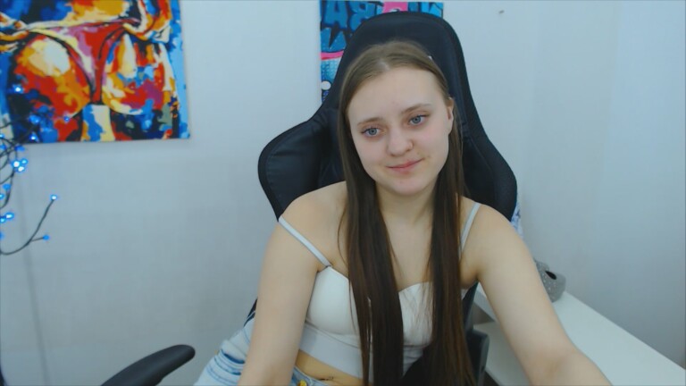 ArinaBelly's Streamate show and profile