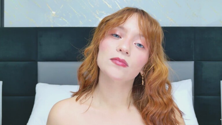 EmilyKlein's Streamate show and profile