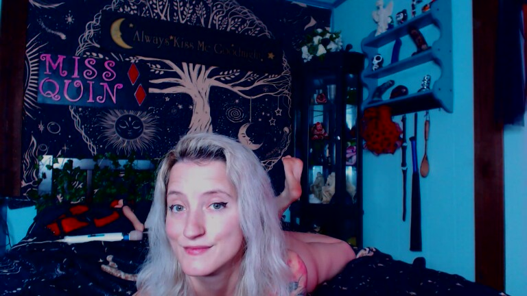 MissQuinCam's Streamate show and profile