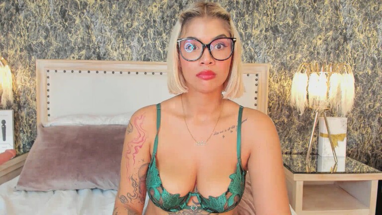 EviilAngel's Streamate show and profile