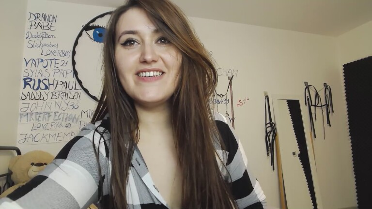 SYIA's Streamate show and profile