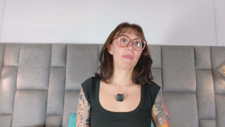 Isabella_Stewart's Streamate show and profile