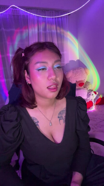 Ameliees's Streamate show and profile