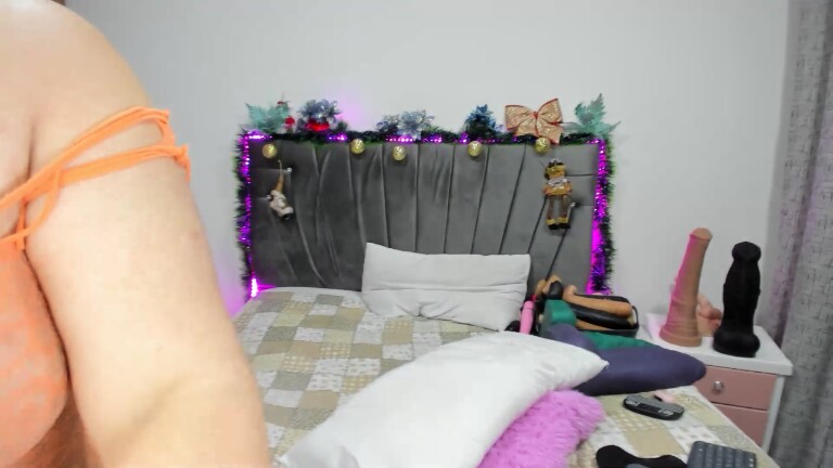 Sweet_X's Streamate show and profile