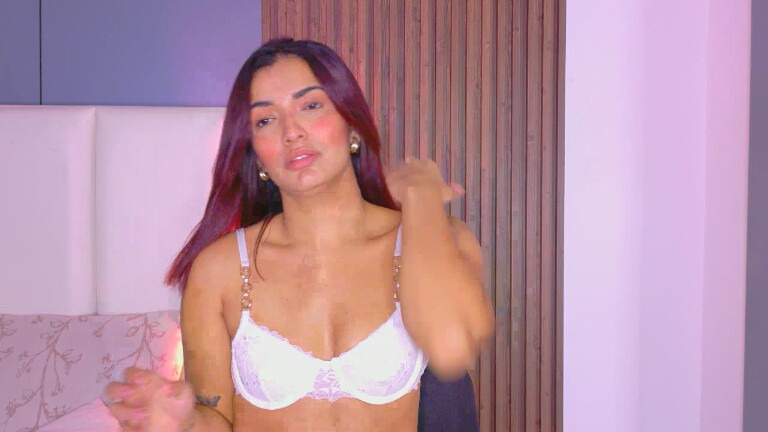 RafaellaCaruso's Streamate show and profile