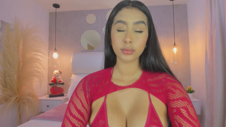 ValeriaMaraj's Streamate show and profile