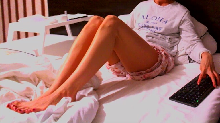 xShineLanax's Streamate show and profile