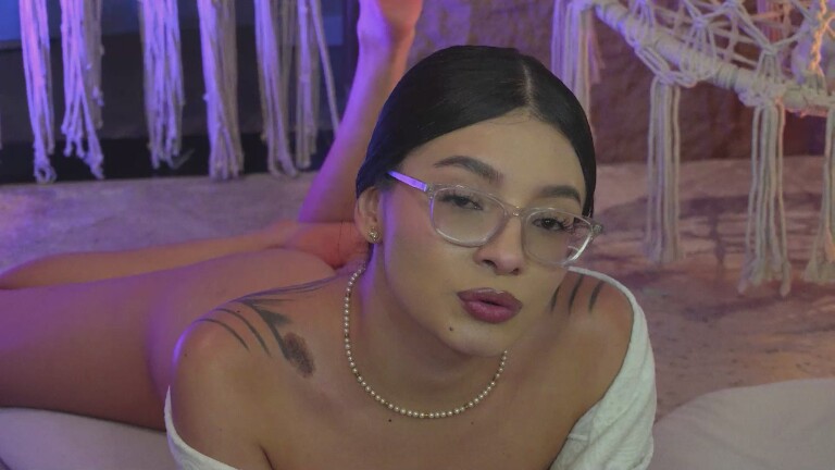 Miawiithe's Streamate show and profile