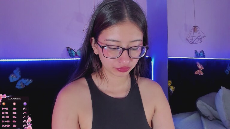 katniislove's Streamate show and profile