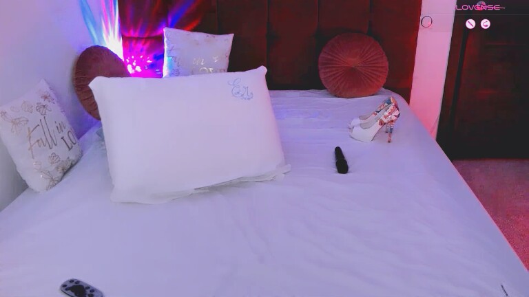 EvelynCalli's Streamate show and profile