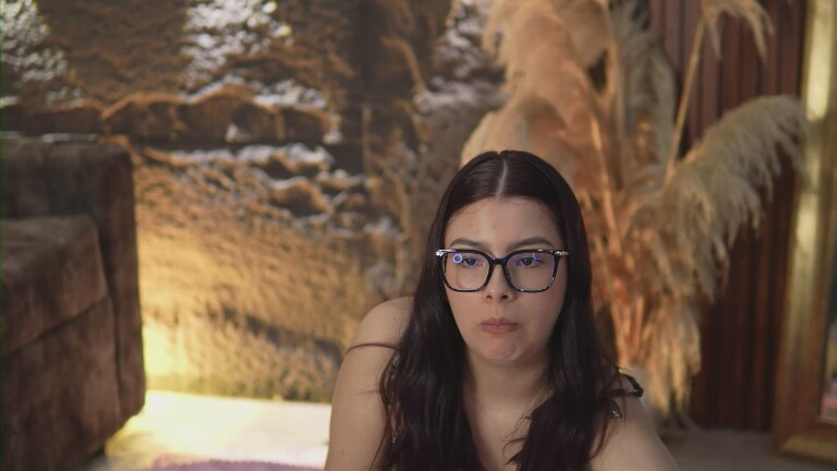 Nemesis_Velvet's Streamate show and profile