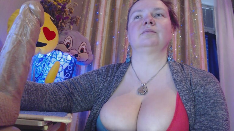 Amorelara's Streamate show and profile