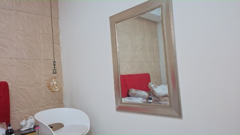 Valerie_Poleth25's Streamate show and profile