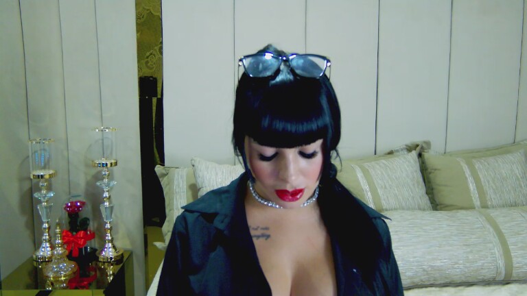 SelenaKovacs's Streamate show and profile