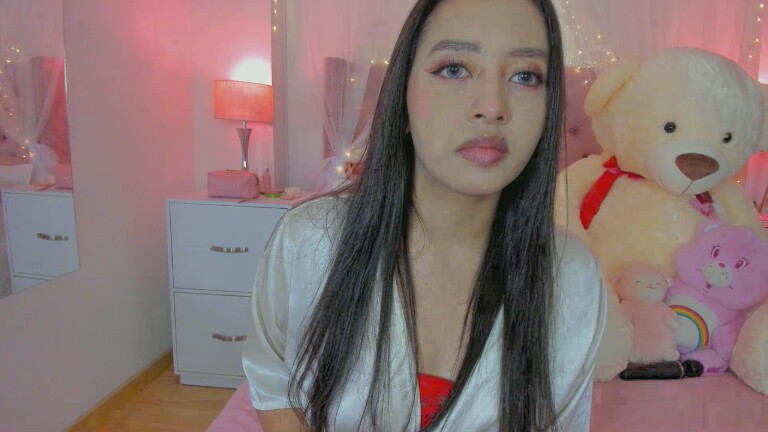 AlexandraWinterr's Streamate show and profile