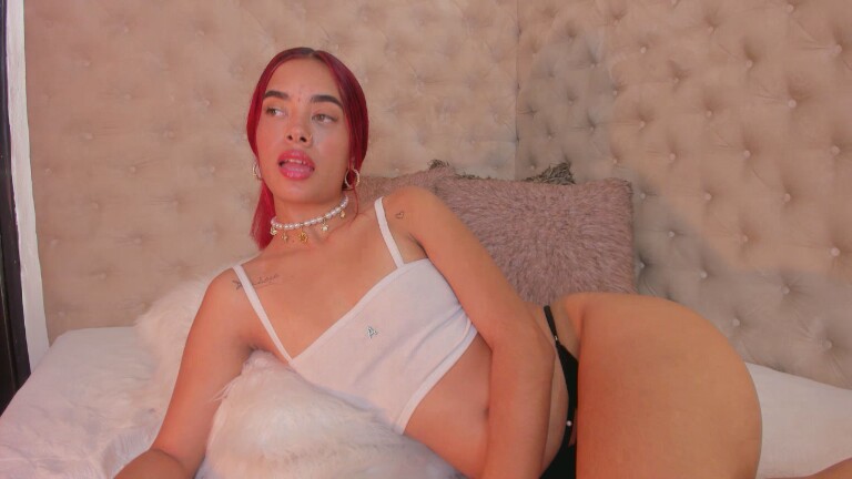 Alanna_Blakes's Streamate show and profile