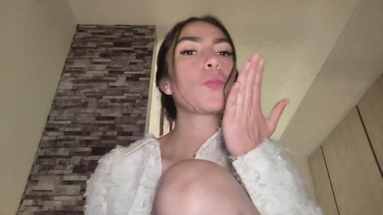 Bellasmmith's Streamate show and profile