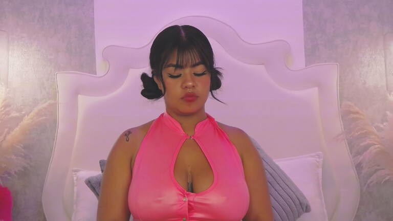 LilyVegaa's Streamate show and profile