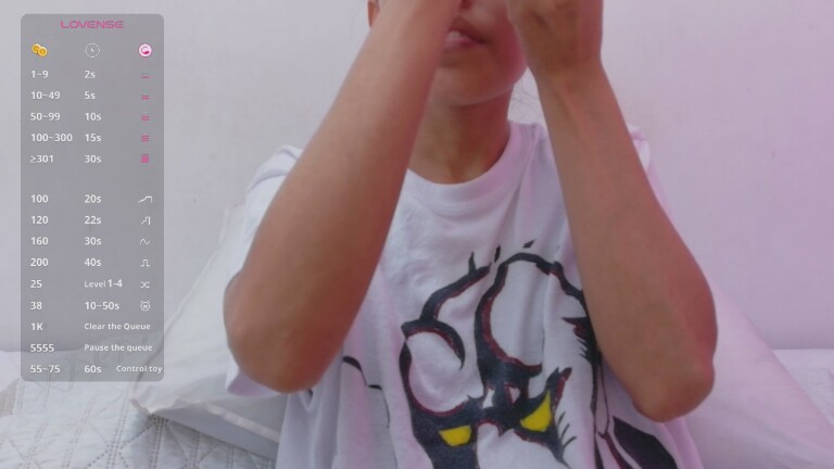 yourcuteneighbourr's Streamate show and profile