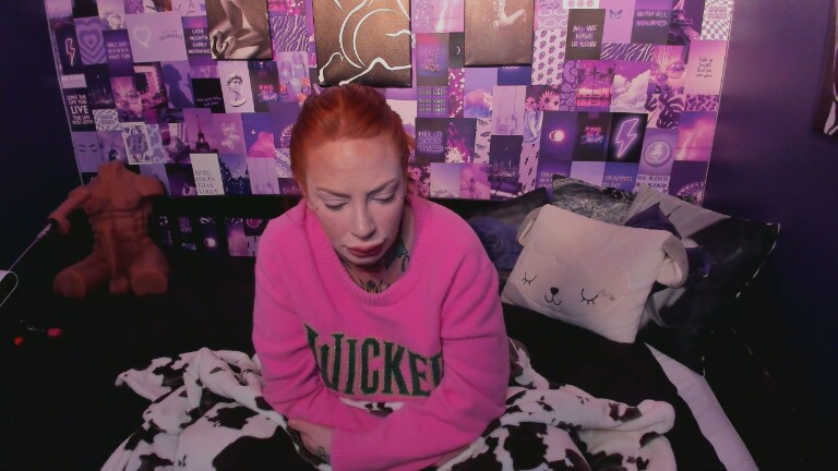 AriahRose's Streamate show and profile