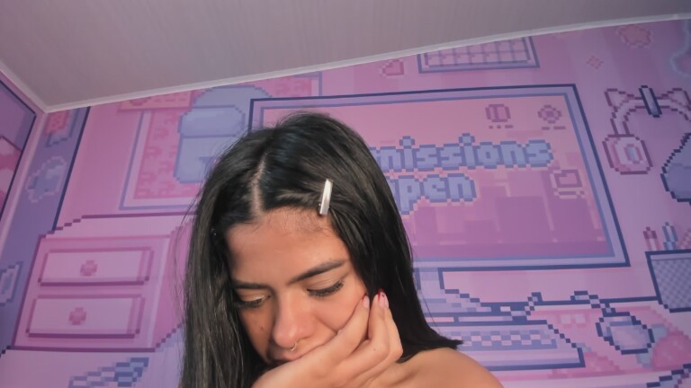 18alice's Streamate show and profile