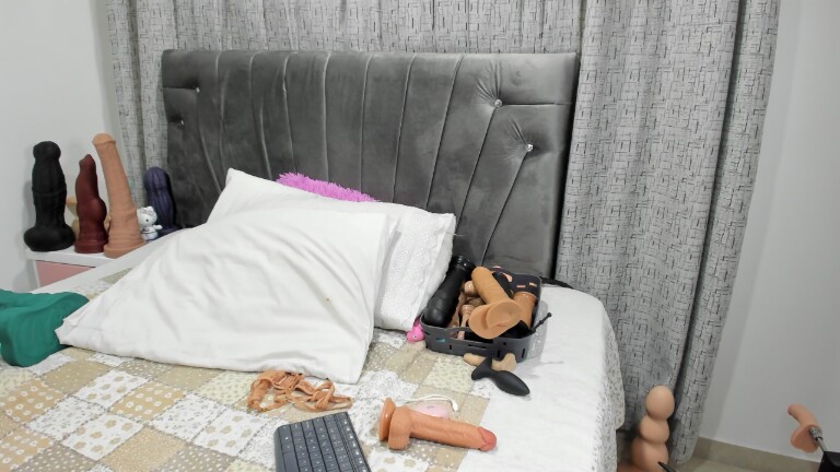 Sweet_X's Streamate show and profile