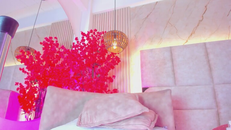 KimVelezz's Streamate show and profile