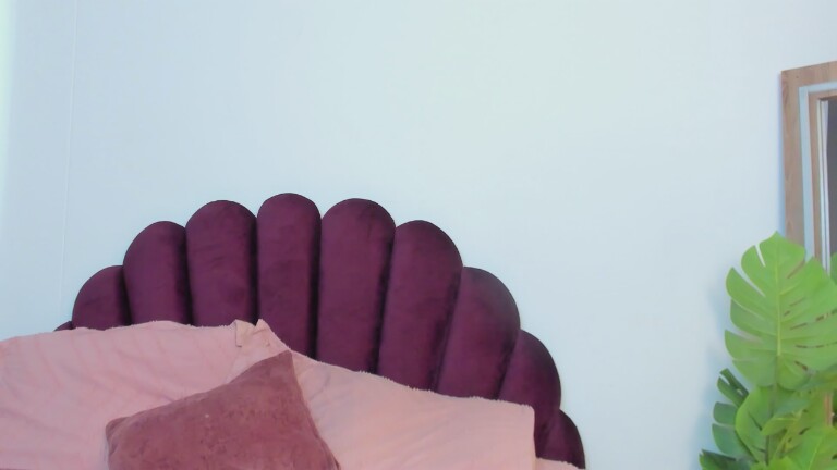 Sweetgirl88XX's Streamate show and profile