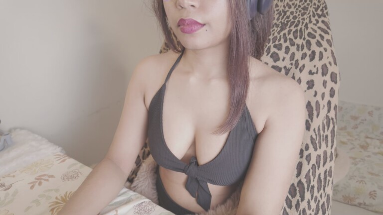 NaughtyNoori's Streamate show and profile