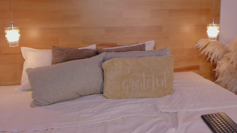 Anniee_Gray's Streamate show and profile