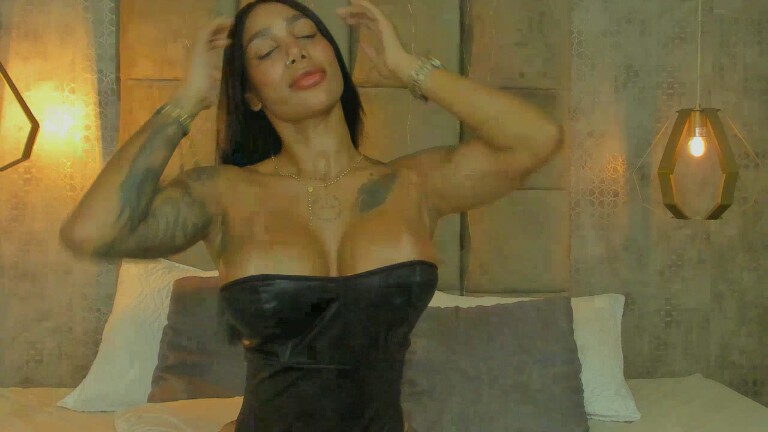 MelanieDuque's Streamate show and profile