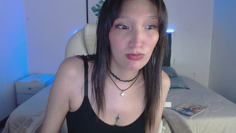 mia_collens19's Streamate show and profile