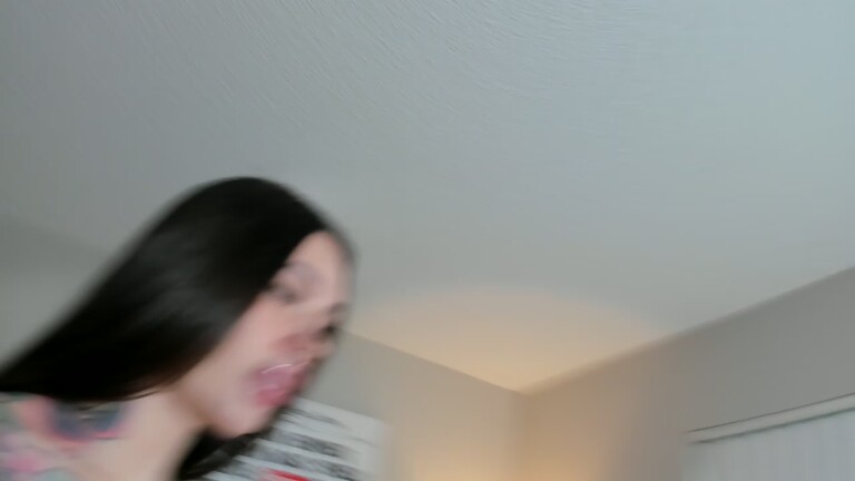 SashaNels's Streamate show and profile