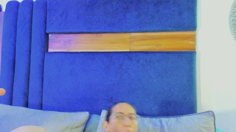 AndromedaGeek's Streamate show and profile