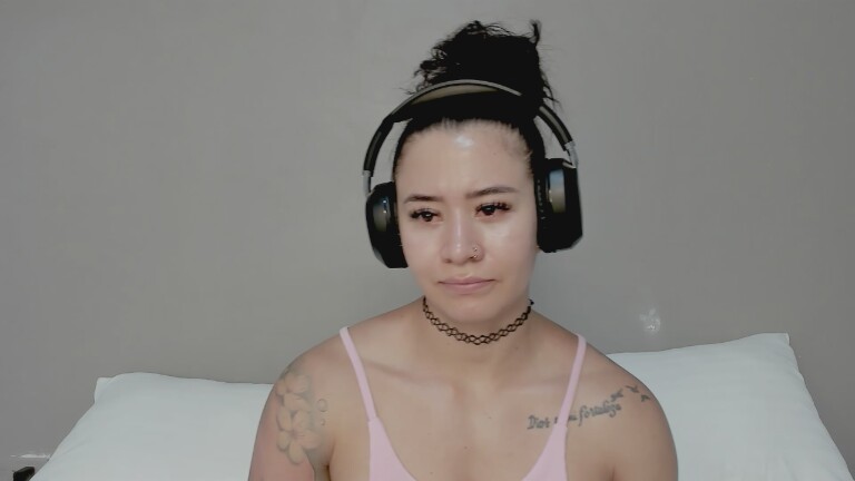 AngelMartins's Streamate show and profile