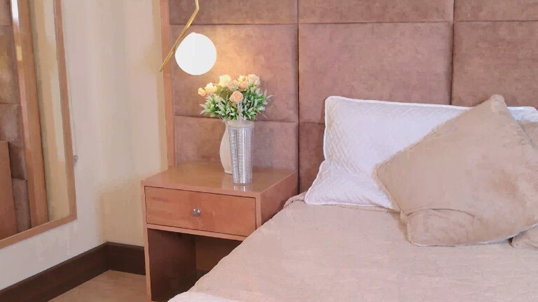 AlanaPierce's Streamate show and profile