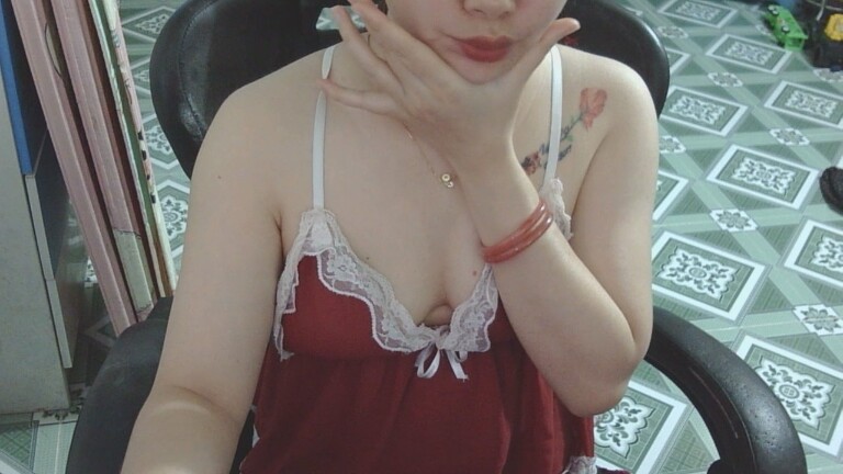 Lalulu69's Streamate show and profile