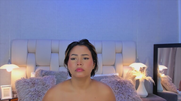 EmmaPrinncess's Streamate show and profile