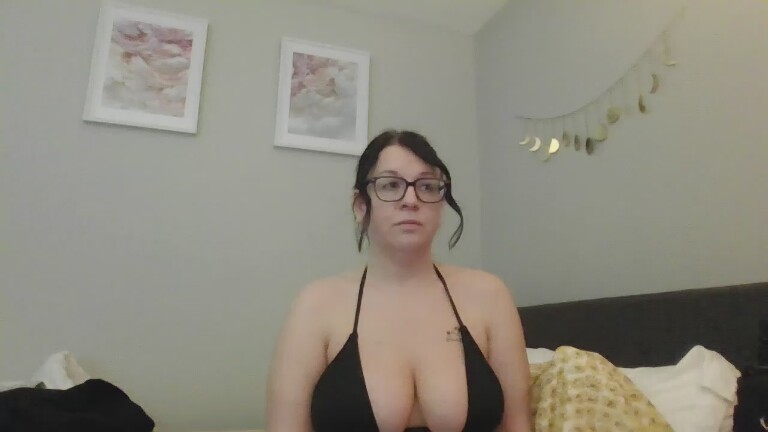 VivianneWard's Streamate show and profile