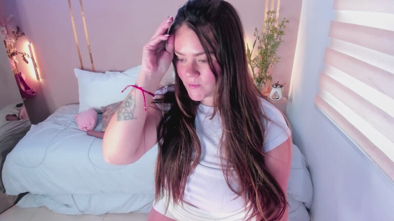 LenaPaulXO's Streamate show and profile