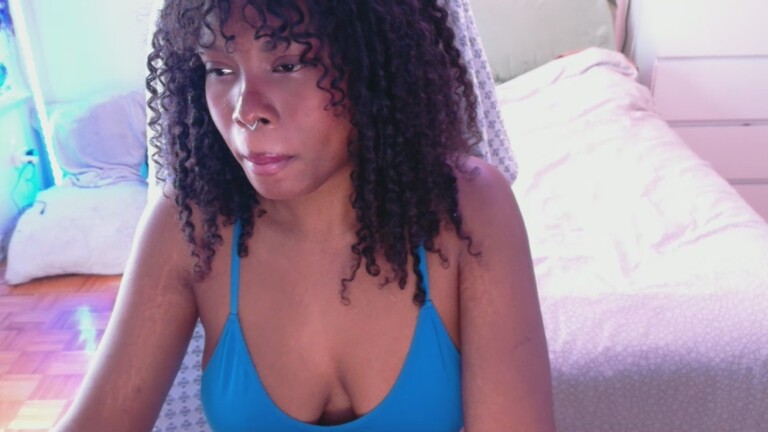 SparklingSoleil's Streamate show and profile
