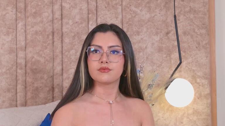 IsaRose's Streamate show and profile