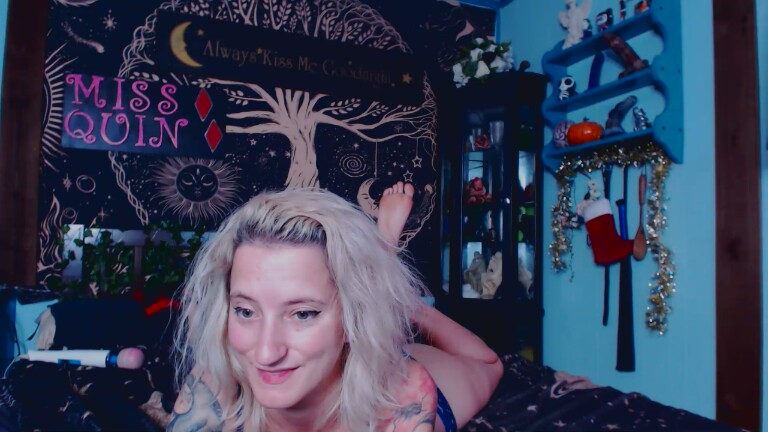 MissQuinCam's Streamate show and profile
