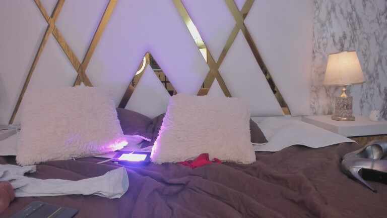 Hanna_Hunter's Streamate show and profile